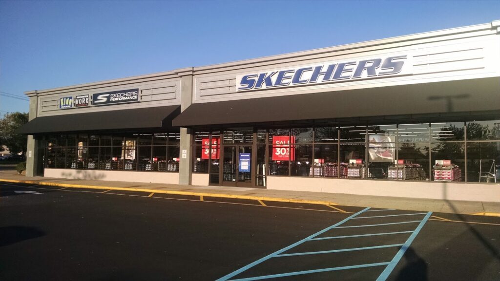 SKECHERS Factory Outlet Deer Park