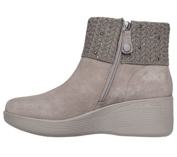 Skechers Martha Stewart Pier-Lite Fall Stunner - Image 4