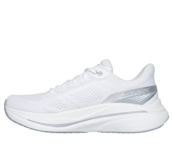 Skechers Max Cushioning Propulsion